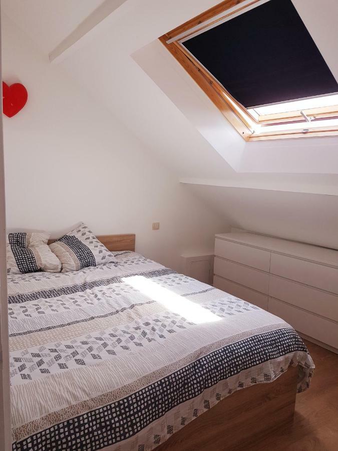 Sw Cosy Apart - Chambly Persan Roissy エクステリア 写真